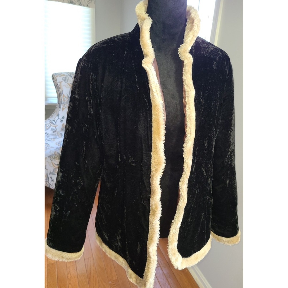 Chinese Women's Asian Black Velvet Jacket Open Beige Trim Minimalist Whimsy Goth
